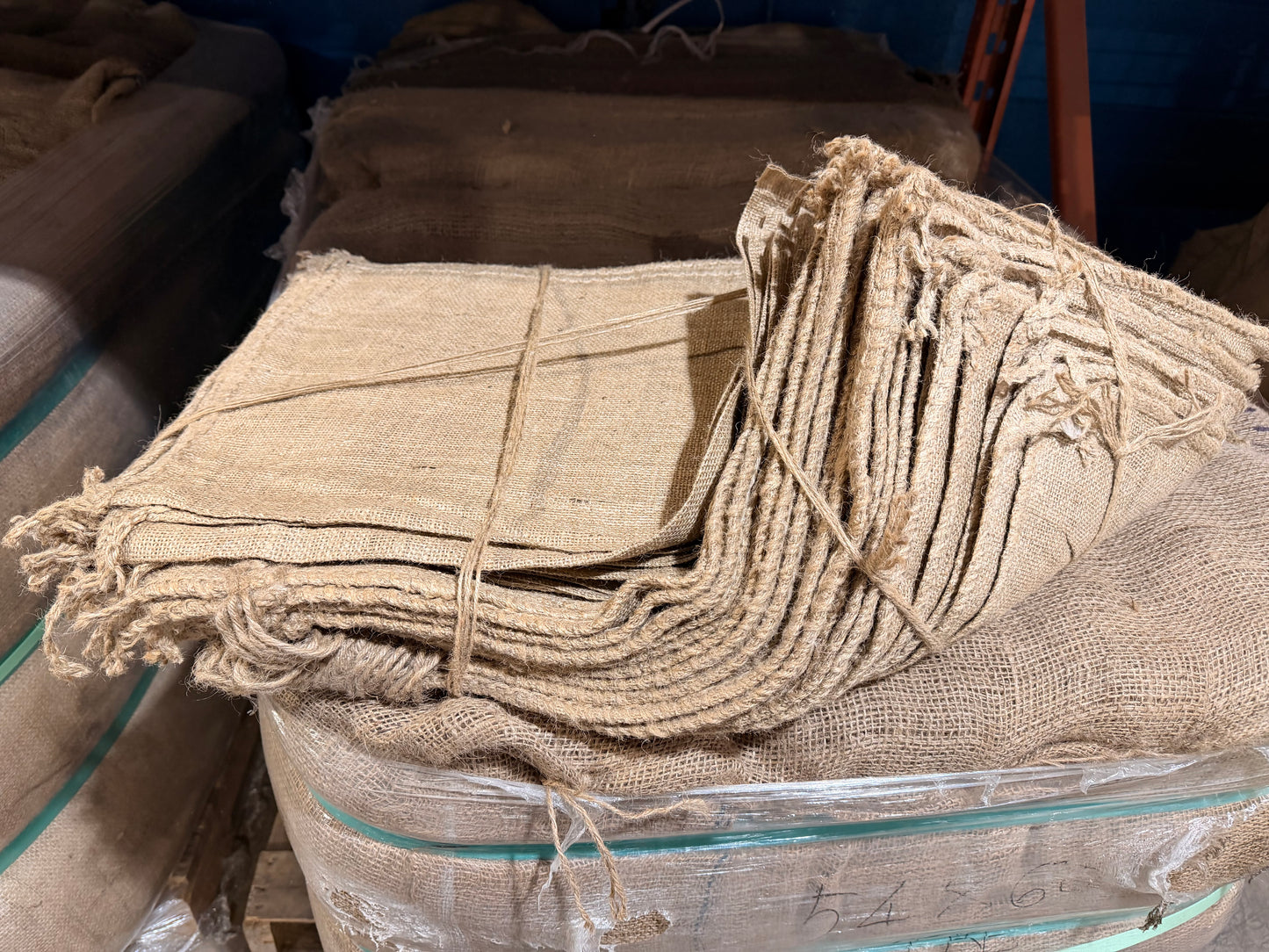 Empty Burlap Sand Bags with Tie - 35×66 cm (14 x 26 in)