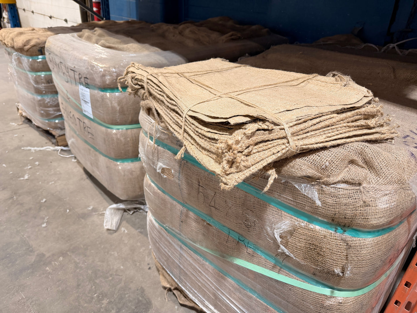 Empty Burlap Sand Bags with Tie - 35×66 cm (14 x 26 in)